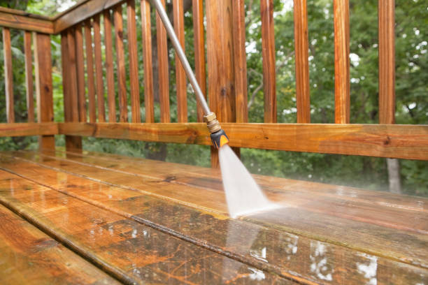 Best Pool Deck Cleaning  in Angola On The Lake, NY
